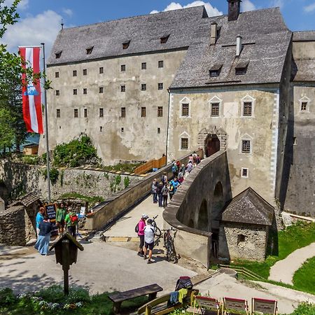فندق Burg Altpernstein Micheldorf in Oberösterreich المظهر الخارجي الصورة