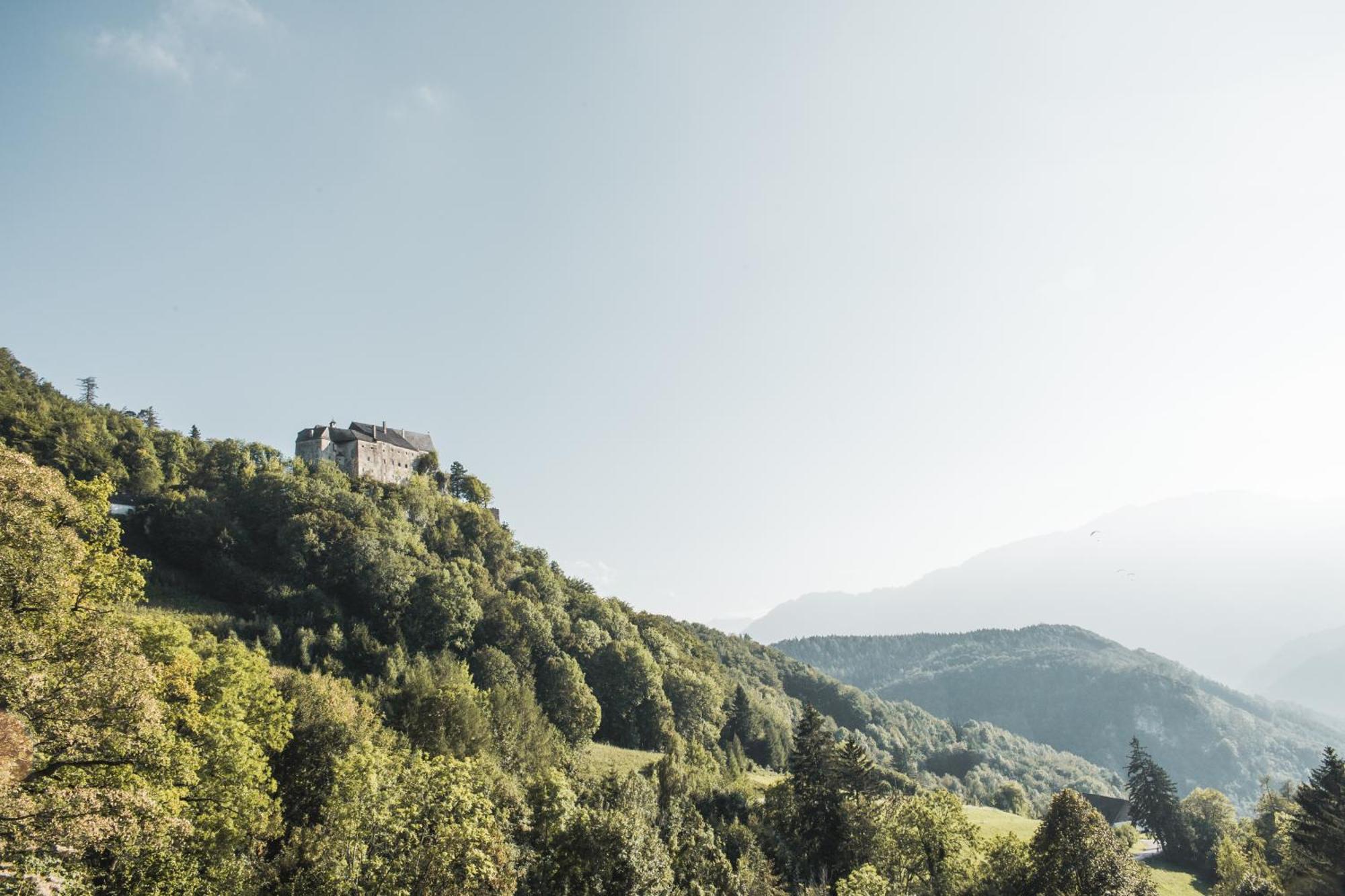 فندق Burg Altpernstein Micheldorf in Oberösterreich المظهر الخارجي الصورة
